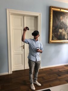 Virtuelle Räume mit VR-Brille erobern